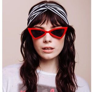 Cat Eye Sunglasses Red Frame Fashion Trendy‎ Funky Sunglasses Women Gafas Lentes